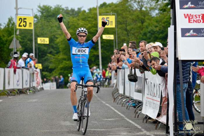 A lengyel Pawel Bernas nyerte a 2. V4 Kerékpárverseny magyar futamát (Fotó: Vanik Zoltán)