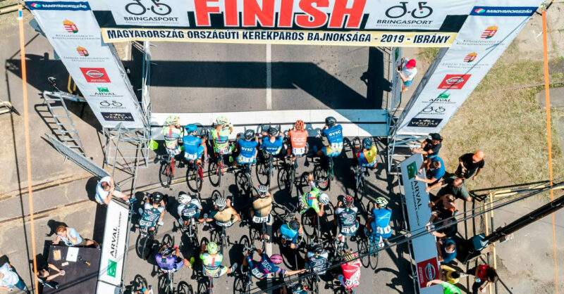 Jönnek az amatőr viadalok, az országúti és a kritérium OB, valamint hazánk első junior világkupa versenye